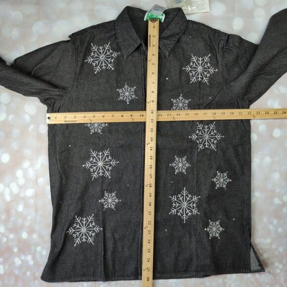 Quacker Factory Grey Denim Rhinestone Snowflake Shirt, Women's Medium - Picture 6 of 11